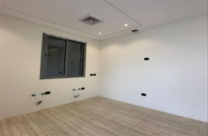 Apartment - 3 Bedrooms - 3 Bathrooms for sale in East Naseem - Riyadh - Ar Riyadh