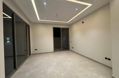 Apartment - 4 Bedrooms - 3 Bathrooms for sale in Al Yarmuk - Riyadh - Ar Riyadh