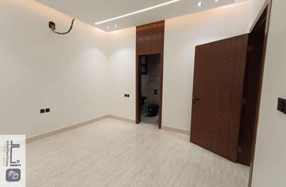 Apartment - 4 - 3 for sale in Al Munisiyah - Riyadh - Ar Riyadh