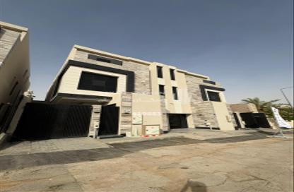 Apartment - 7 Bedrooms - 4 Bathrooms for sale in King Faisal - Riyadh - Ar Riyadh