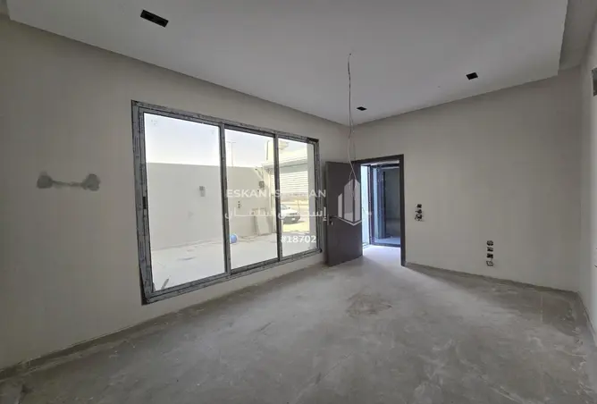 51005120 - Property Image 3