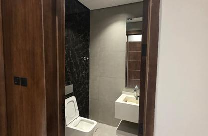 Apartment - 4 Bedrooms - 3 Bathrooms for sale in Al Munisiyah - Riyadh - Ar Riyadh