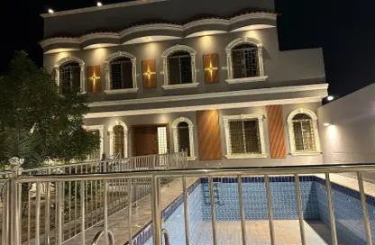 Villa - 6 Bedrooms - 5 Bathrooms for rent in Al Buhirat - Jeddah - Makkah Al Mukarramah