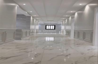 طابق كامل - 6 غرف نوم - 5 حمامات للبيع في الخالدية - الطائف - مكة المكرمة طابق كامل - 6 غرف نوم - 5 حمامات للبيع في الخالدية - الطائف - مكة المكرمة
