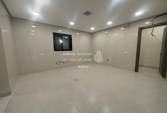 51861240 - صورة العقار 3