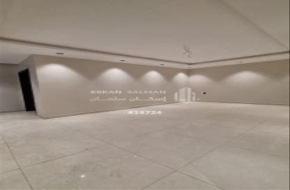 Apartment - 4 Bedrooms - 3 Bathrooms for sale in Mishrifah - Jeddah - Makkah Al Mukarramah