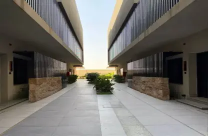 فيلا - 6 غرف نوم - 3 حمامات للبيع في الرمال - الرياض - الرياض