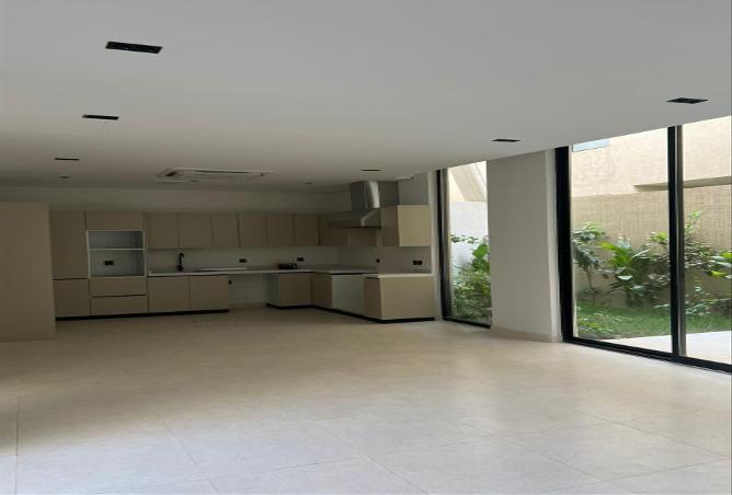 51698902 - Property Image 2