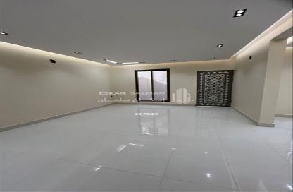 طابق كامل - 6 غرف نوم - 4 حمامات للبيع في الجنادرية - الرياض - الرياض طابق كامل - 6 غرف نوم - 4 حمامات للبيع في الجنادرية - الرياض - الرياض
