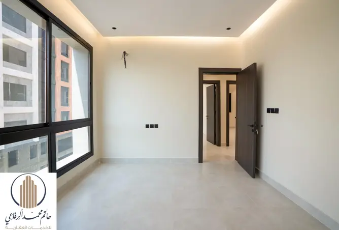 51493180 - Property Image 2