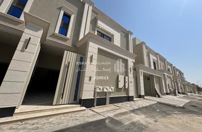 Full Floor - 6 Bedrooms - 4 Bathrooms for sale in Al Saadah - Riyadh - Ar Riyadh