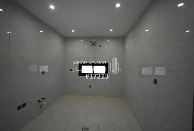 51860216 - Property Image 2