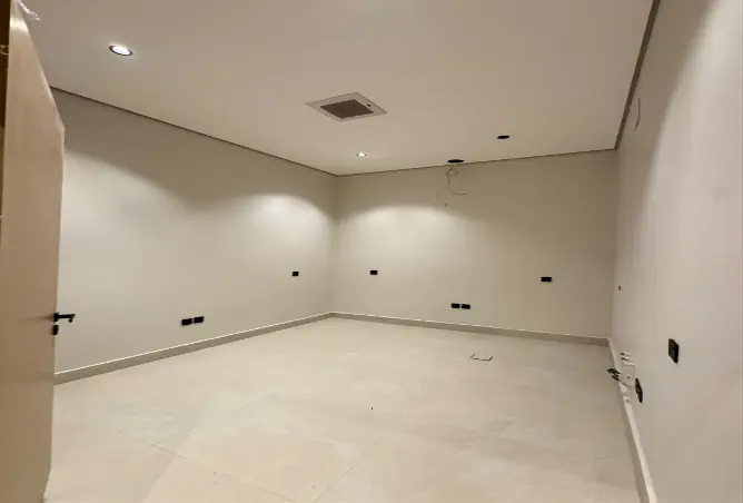 52290129 - Property Image 3