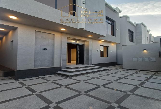 51813774 - Property Image 3