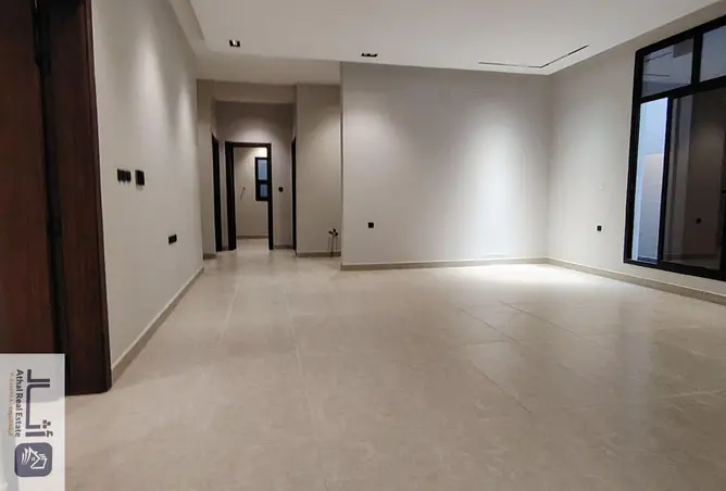 52300776 - Property Image 3