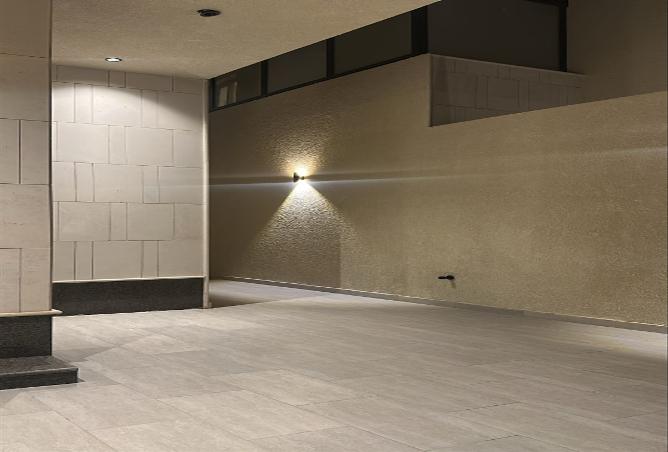 258477 - Property Image 3