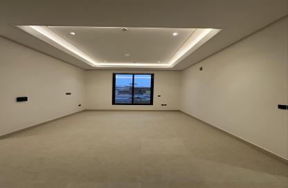 Apartment - 4 Bedrooms - 3 Bathrooms for sale in Al Munisiyah - Riyadh - Ar Riyadh