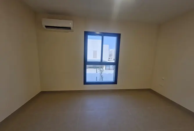 52070254 - Property Image 3