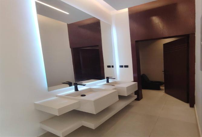 51398700 - Property Image 3