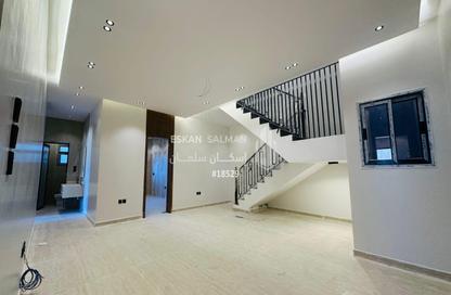 Apartment - 5 Bedrooms - 4 Bathrooms for sale in Al Masif - Al Qatif - Eastern
