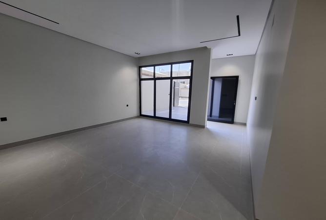 51653902 - Property Image 3