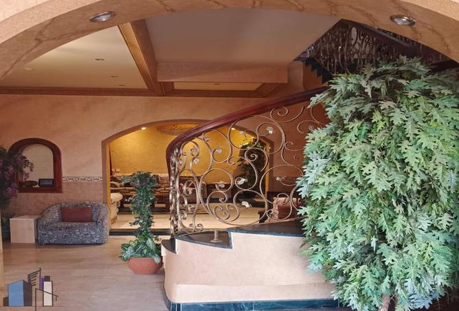 51482328 - Property Image 2
