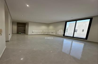 طابق كامل - 5 غرف نوم - 3 حمامات للبيع في الجنادرية - الرياض - الرياض
