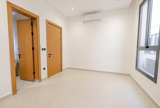 52008079 - Property Image 3