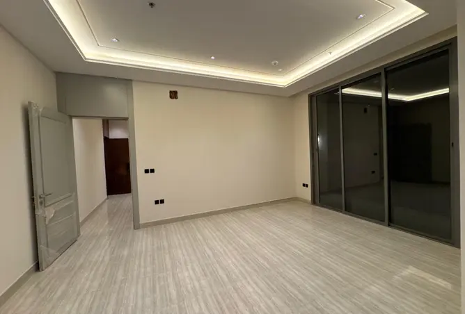 52143068 - Property Image 3