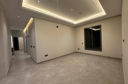 Apartment - 4 Bedrooms - 3 Bathrooms for sale in Al Yarmuk - Riyadh - Ar Riyadh