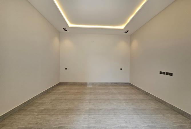 259519 - Property Image 3