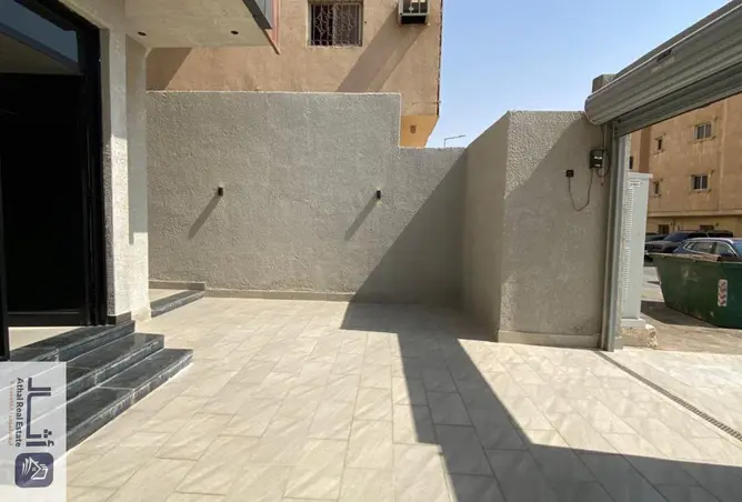 52316073 - Property Image 2
