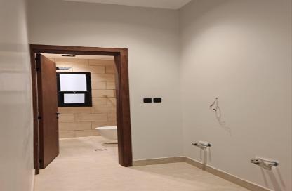 Full Floor - 3 Bedrooms - 3 Bathrooms for sale in Qurtubah - Riyadh - Ar Riyadh Full Floor - 3 Bedrooms - 3 Bathrooms for sale in Qurtubah - Riyadh - Ar Riyadh