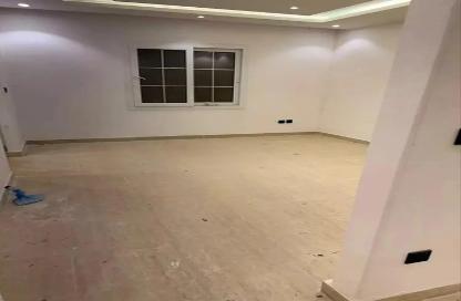 Villa - 5 - 5 for rent in King Khalid International Airport - Riyadh - Ar Riyadh