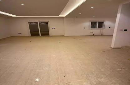 Villa - 5 - 5 for rent in King Khalid International Airport - Riyadh - Ar Riyadh