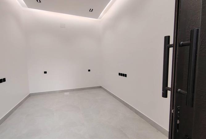 51443427 - Property Image 2