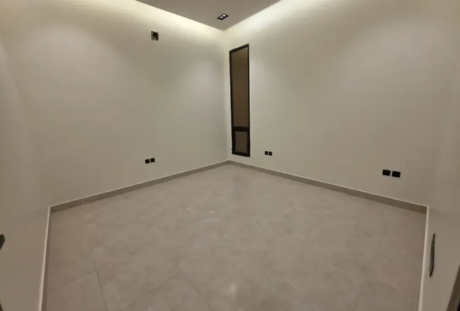 52030517 - صورة العقار 2