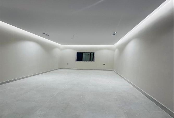 259347 - Property Image 2