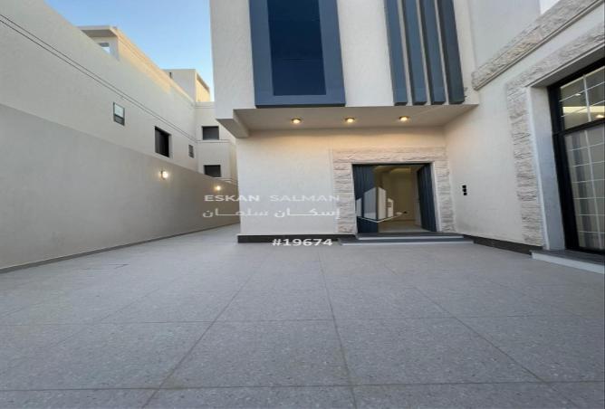 51861243 - Property Main Image