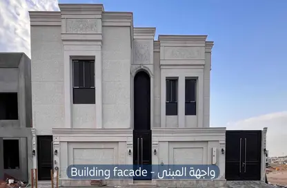 Apartment - 3 Bedrooms - 2 Bathrooms for rent in Al Mahdiyah - Riyadh - Ar Riyadh