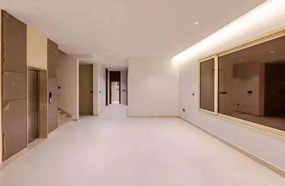 Villa - 7+ - 7 for sale in Al Buhirat - Jeddah - Makkah Al Mukarramah