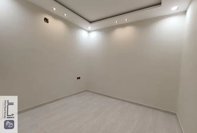 52243249 - Property Image 2