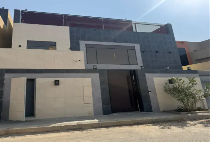 52311256 - Property Image 2