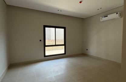 شقة - 3 غرف نوم - 3 حمامات للايجار في الرمال - الرياض - الرياض