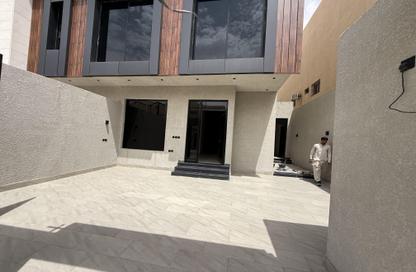 Full Floor - 5 Bedrooms - 4 Bathrooms for sale in Al Yarmuk - Riyadh - Ar Riyadh