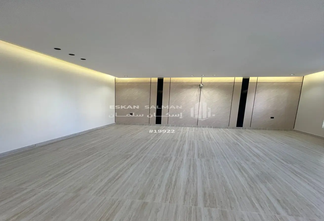 51861200 - Property Main Image